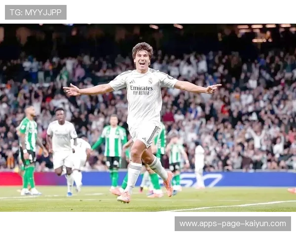 皇马贡萨洛弧顶劲射建功